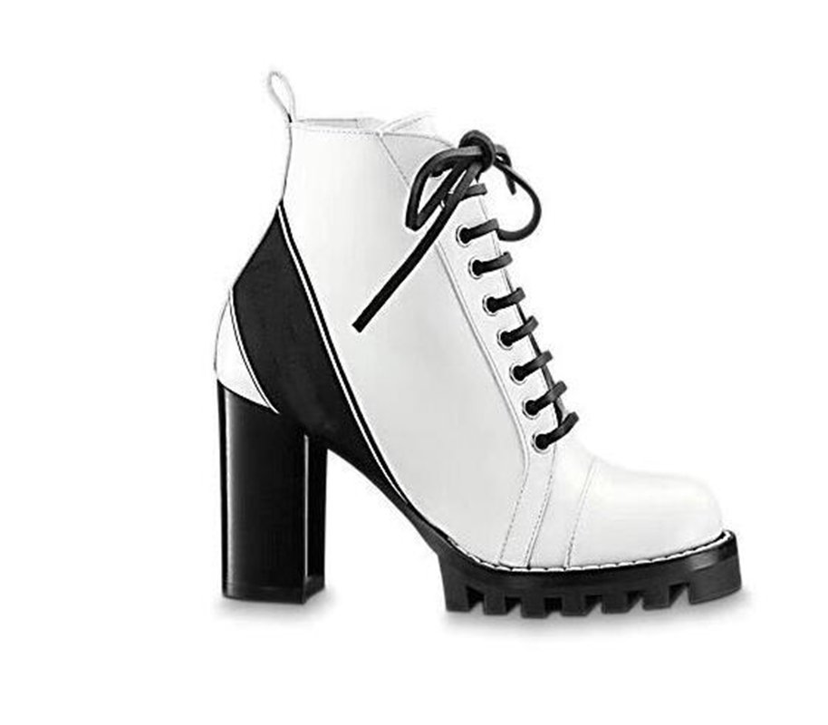 women Snow Ankle Boots Martin Desert Boot chunky heel ladies boots 100% printing Genuine Leather Winter Shoes Martin boots 5cm 9.5cm
women Snow Ankle Boots Martin Desert Boot chunky heel ladies boots 100% printing Genuine Leather Winter Shoes Martin boots 5cm 9.5cm