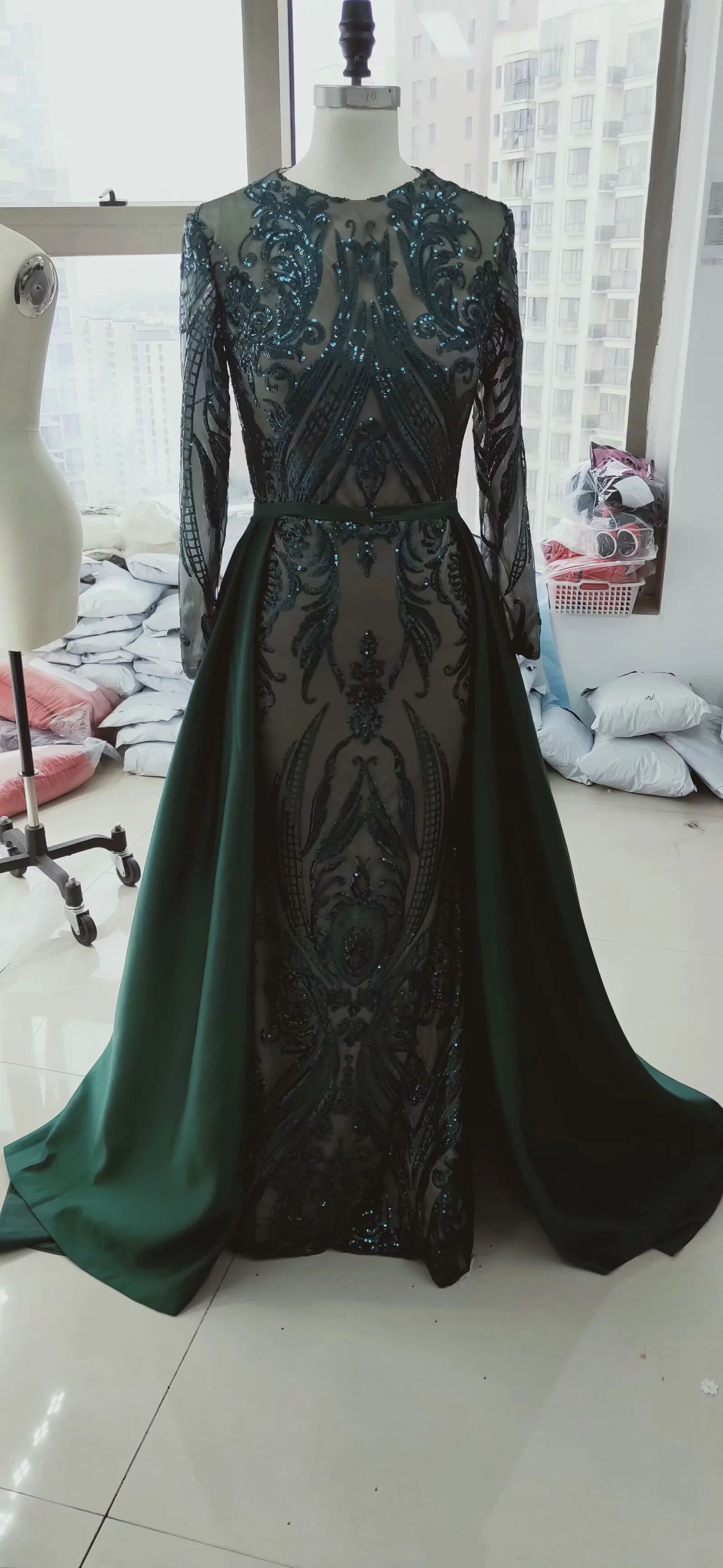 Elegant Rose Pink Mermaid Muslim Hijab Lace Prom Dresses With Detachable Train Long Sleeve Dubai Women Wear Formal Evening Gown Party Dress