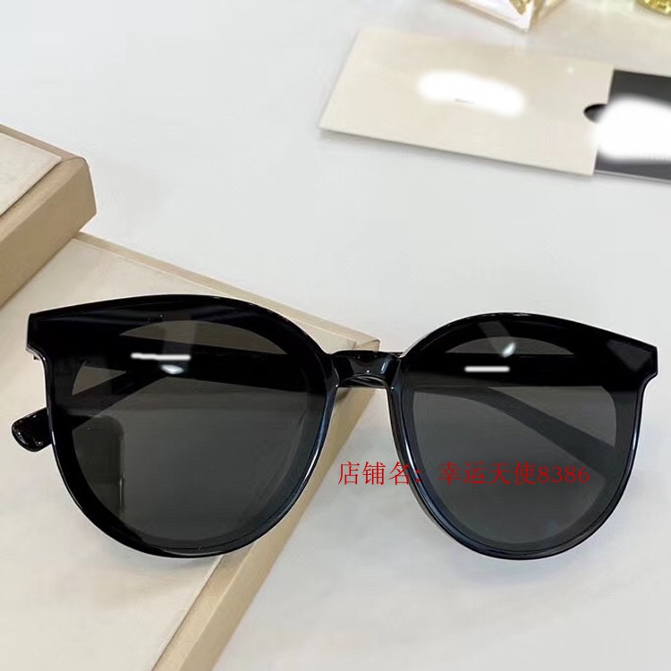 CXZ700519 Fashion round frame simple all-match sunglasses 2020 European female star with travel sunglasses
CXZ700519 Fashion round frame simple all-match sunglasses 2020 European female star with travel sunglasses