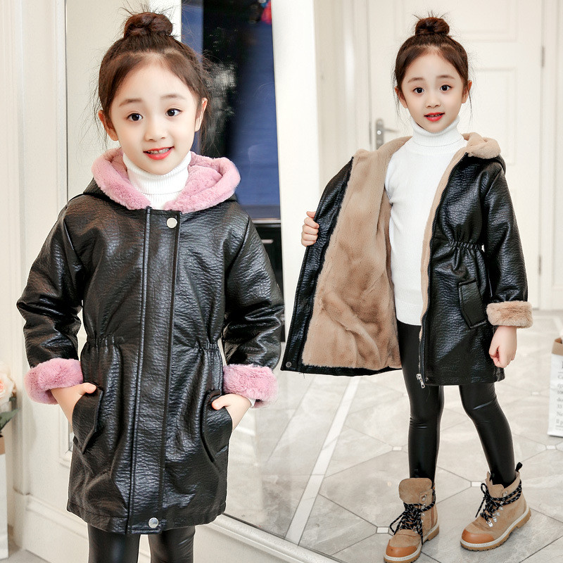 Winter 2020 new girl's leather coat jacket children's fashion long windbreaker plus velvet thick leather coat kids clothes, Pink
Winter 2020 new girl's leather coat jacket children's fashion long windbreaker plus velvet thick leather coat kids clothes, Pink