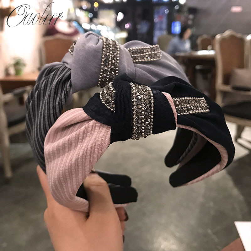 Oaoleer Women Headbands Fashion Wide Knot Fabric Wrap Hair Bands For Women Girls Elegant Autumn Winter Crystal Hair Accessories
Oaoleer Women Headbands Fashion Wide Knot Fabric Wrap Hair Bands For Women Girls Elegant Autumn Winter Crystal Hair Accessories