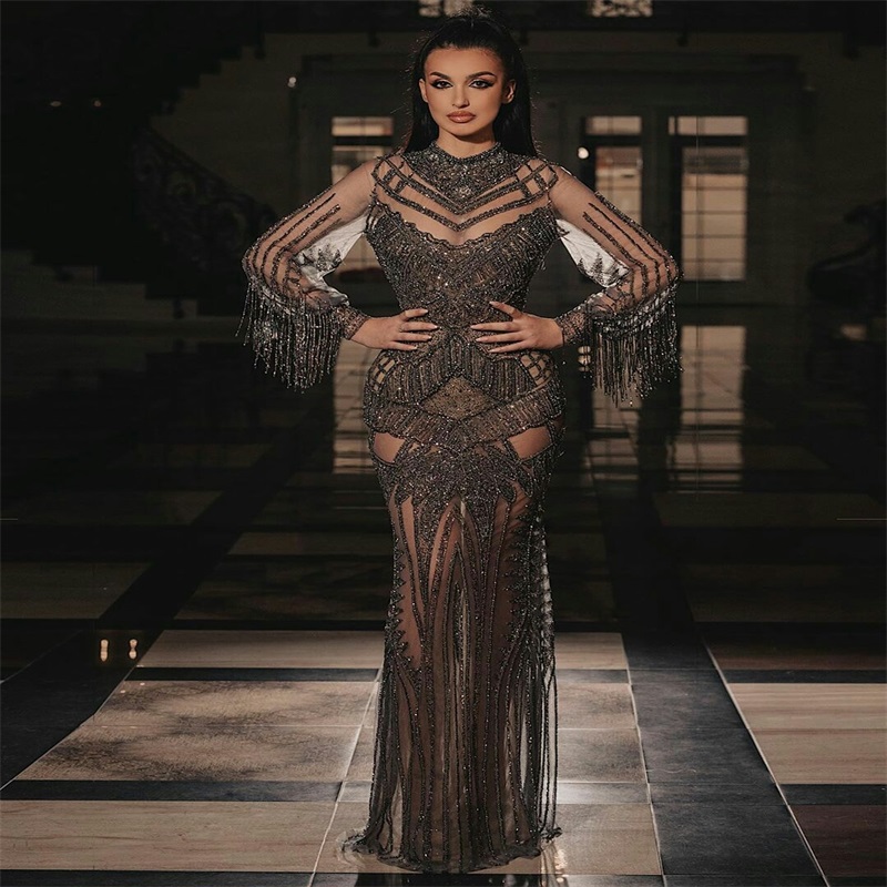 Real Image Luxury Shesth Prom Dresses Sexy Sheer Appliqued Lace Bling Beading Sequins Crystals Evening Dress Sweep Train Party Dresses