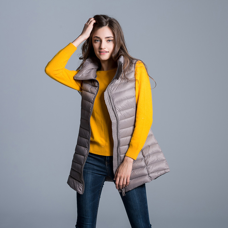 Sleeveless Thin Women's Down Jacket Vest Fall / Winter 2020 New Zipper Collar Lady Slim Waistcoat Pocket Medium Length, Claret
Sleeveless Thin Women's Down Jacket Vest Fall / Winter 2020 New Zipper Collar Lady Slim Waistcoat Pocket Medium Length, Claret