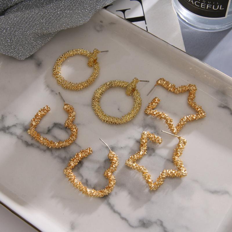 2020 New Trendy Fashion Star Metal Elegant Earring Woman Vintage Gold Color Cheap Round Statement Earrings Accessories brincos
2020 New Trendy Fashion Star Metal Elegant Earring Woman Vintage Gold Color Cheap Round Statement Earrings Accessories brincos