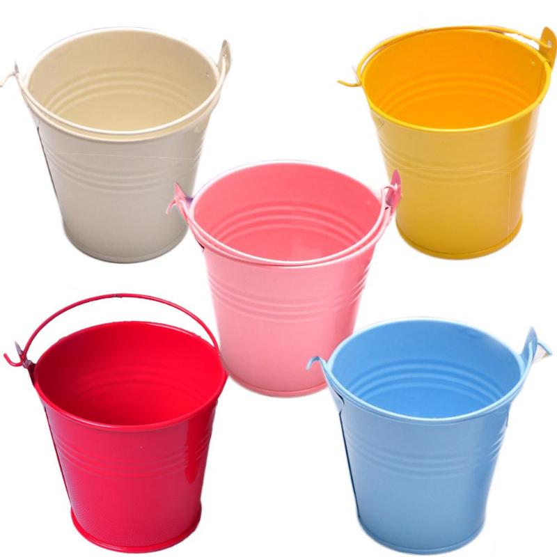 1pcs Small Iron Barrel Tinplate Mini Candy Bucket Home Craft Ornaments Potted Wedding Party Gift Bucket
1pcs Small Iron Barrel Tinplate Mini Candy Bucket Home Craft Ornaments Potted Wedding Party Gift Bucket