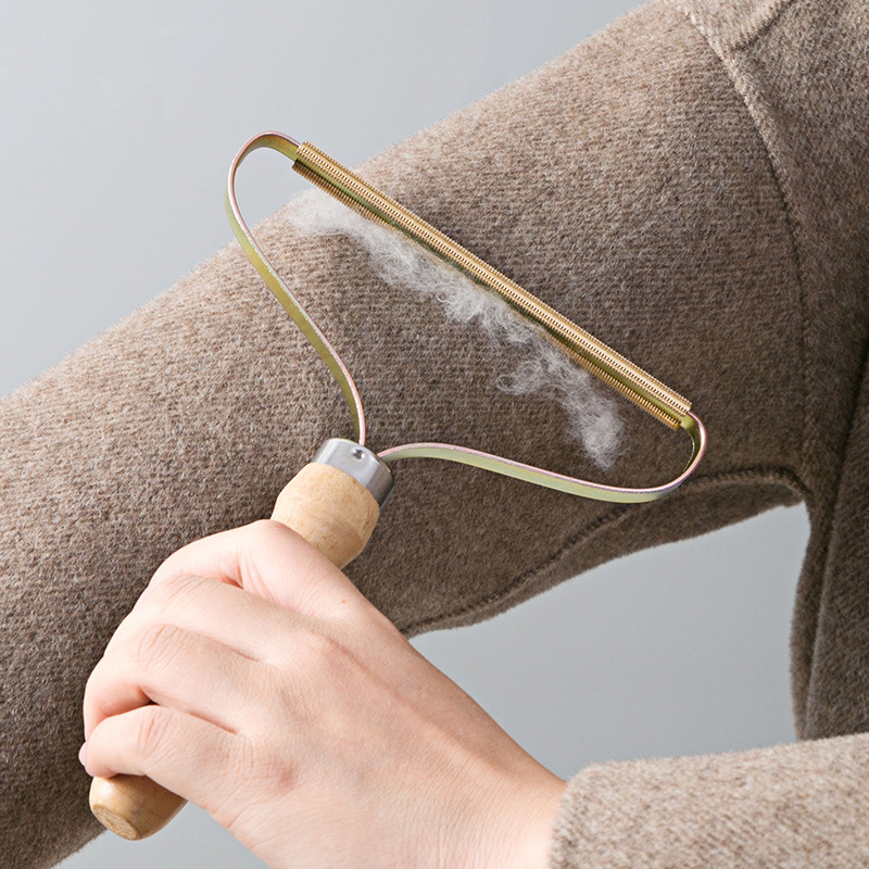 Mini Portable Lint Remover Fuzz Fabric Shaver For Sweater Woolen Coat Clothes Fluff Fabric Shaver Brush Tool Fur Remover
Mini Portable Lint Remover Fuzz Fabric Shaver For Sweater Woolen Coat Clothes Fluff Fabric Shaver Brush Tool Fur Remover