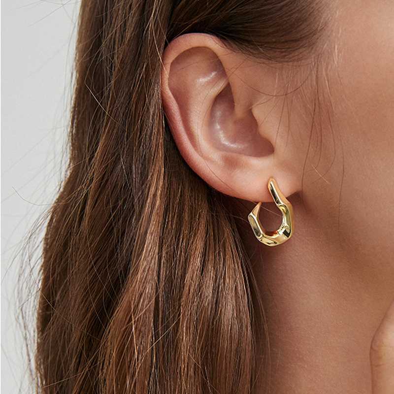 Minimalist Gold Silver Color Hook Chunky Irregular Stud Earrings for Women Stylish Solid Geometric Metal Earrings
Minimalist Gold Silver Color Hook Chunky Irregular Stud Earrings for Women Stylish Solid Geometric Metal Earrings