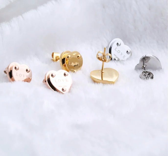 Europe America Simple Style Lady Women Titanium Steel Engraved T Initials Heart Rivets Stud Earrings 3 Color