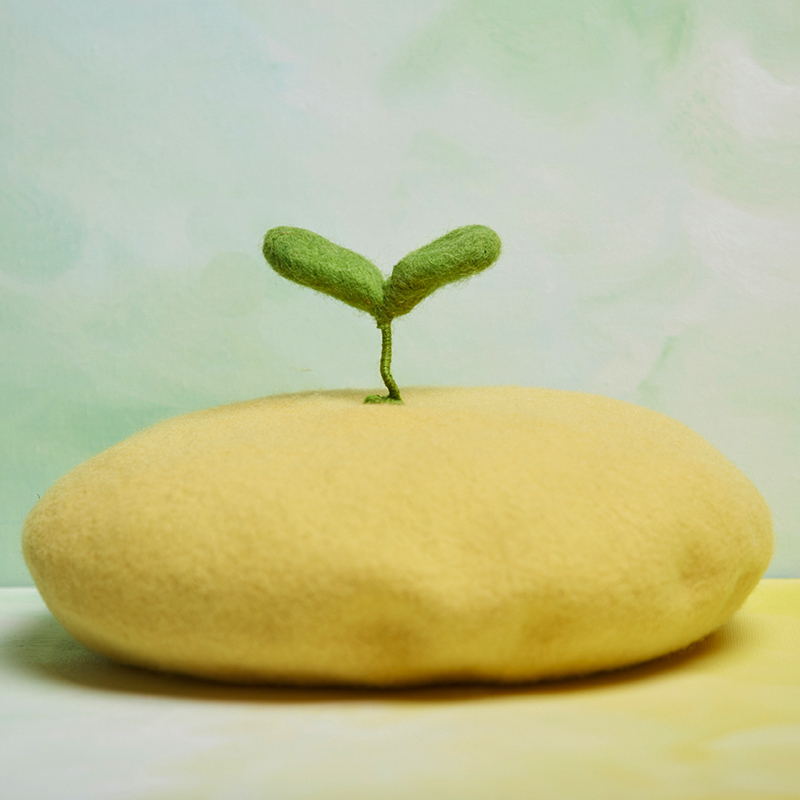 Berets Handmade Wool Felt Lovely Green Shoots Growing Wild Painter Cap Beret Autumn And Winter Hat, Shallow light yellow
Berets Handmade Wool Felt Lovely Green Shoots Growing Wild Painter Cap Beret Autumn And Winter Hat, Shallow light yellow