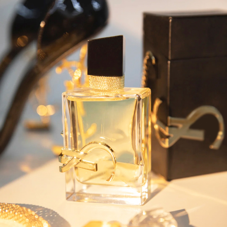 2020 New Perfumes Fragrances for Women LIBRE Lavender Flower Parfum Spray EDP 100ml Charming Fragrance Long Lasting Smell High Quality
2020 New Perfumes Fragrances for Women LIBRE Lavender Flower Parfum Spray EDP 100ml Charming Fragrance Long Lasting Smell High Quality