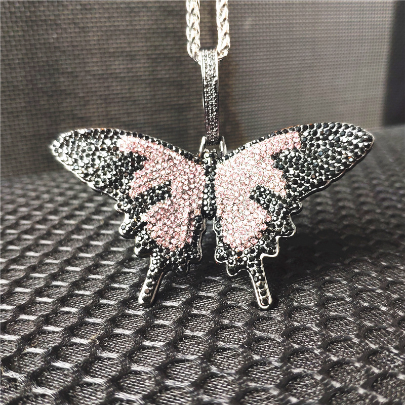 Ins Zirconia Crystal Butterfly Necklace Gold Rose Silver Color Twist Chain Cubic Charm Punk Necklace Men Women Hip Hop Jewelry
Ins Zirconia Crystal Butterfly Necklace Gold Rose Silver Color Twist Chain Cubic Charm Punk Necklace Men Women Hip Hop Jewelry