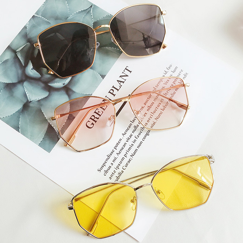 Retro Oversized Square Sunglasses Women Men 2020 Pink Gradient Sun Glasses Oculos UV400 Clear Lens Glasses UV400
Retro Oversized Square Sunglasses Women Men 2020 Pink Gradient Sun Glasses Oculos UV400 Clear Lens Glasses UV400