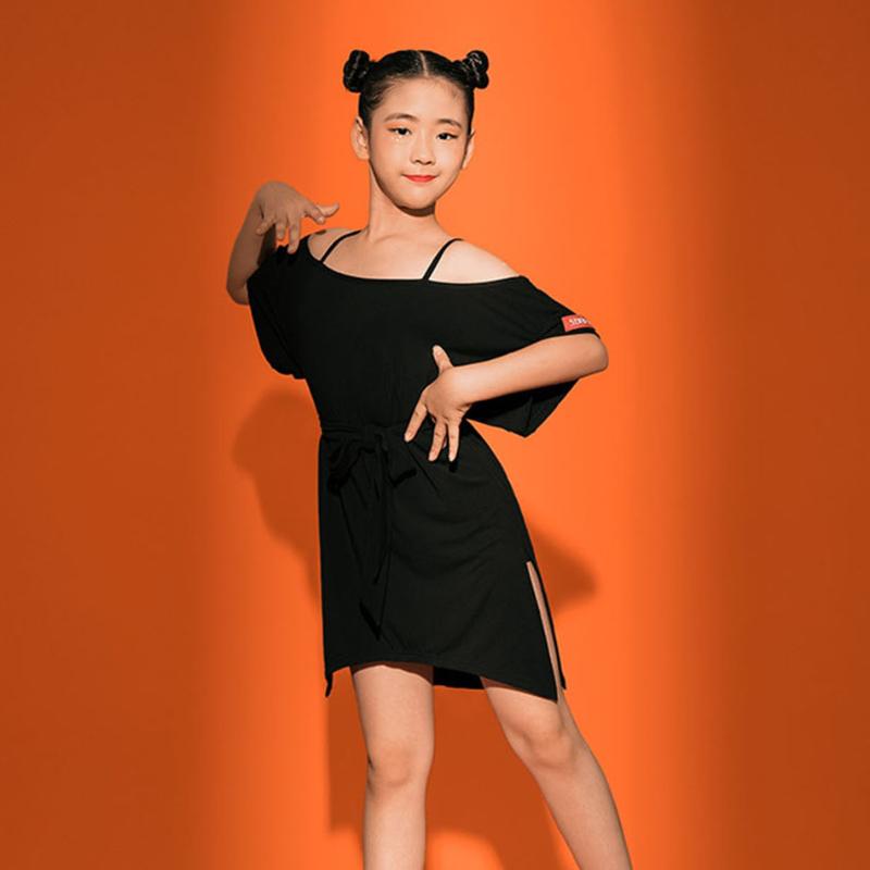 2020 New Lace Bare Shoulder Kids Latin Dance Dress Tops and Skirt Dancing Performance Girl Dress Ballroom Samba Tango L8023, Black
2020 New Lace Bare Shoulder Kids Latin Dance Dress Tops and Skirt Dancing Performance Girl Dress Ballroom Samba Tango L8023, Black