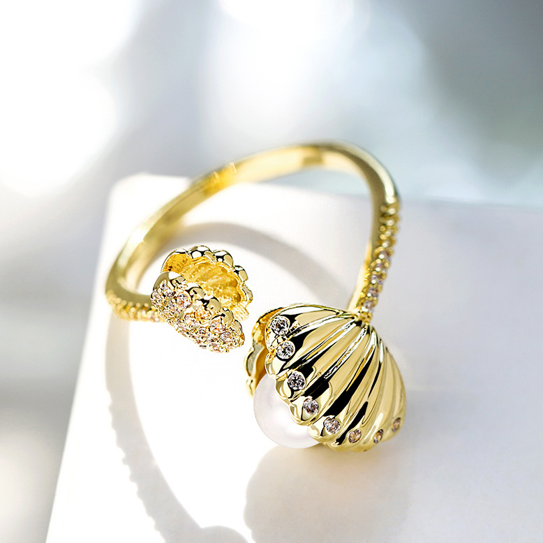 Luxury Female Small Zircon Pearl Ring Sterling Silver Gold Engagement Rings For Women Vintage Shell Wedding Band Ring
Luxury Female Small Zircon Pearl Ring Sterling Silver Gold Engagement Rings For Women Vintage Shell Wedding Band Ring