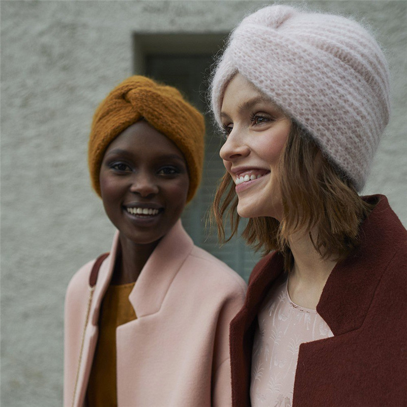 Beanie/Skull Caps Brand Winter Knitted Beanies Hats Women Thick Warm Beanie Skullies Hat Female Knit Letter Bonnet Outdoor Riding Sets, White
Beanie/Skull Caps Brand Winter Knitted Beanies Hats Women Thick Warm Beanie Skullies Hat Female Knit Letter Bonnet Outdoor Riding Sets, White