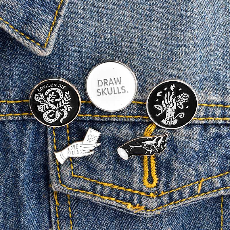 5pcs/set Draw skulls Love kills Burn Brite Hands with Snake Rose Brooch Pin set Jacket Backpack Pins Buckle Badge Punk Jewelry
5pcs/set Draw skulls Love kills Burn Brite Hands with Snake Rose Brooch Pin set Jacket Backpack Pins Buckle Badge Punk Jewelry