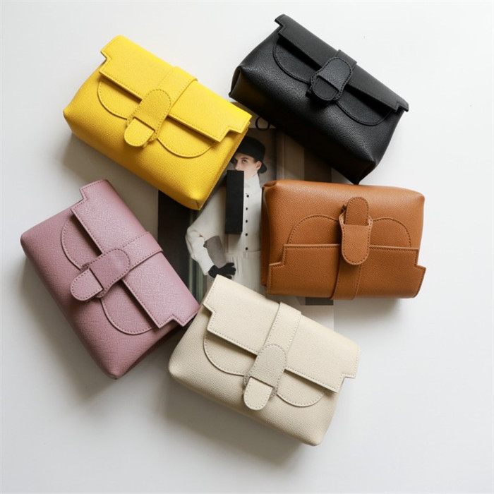 2020 fashion luxury handbags new trend simple and versatile black and white casual one shoulder messenger bag free shipping
2020 fashion luxury handbags new trend simple and versatile black and white casual one shoulder messenger bag free shipping
