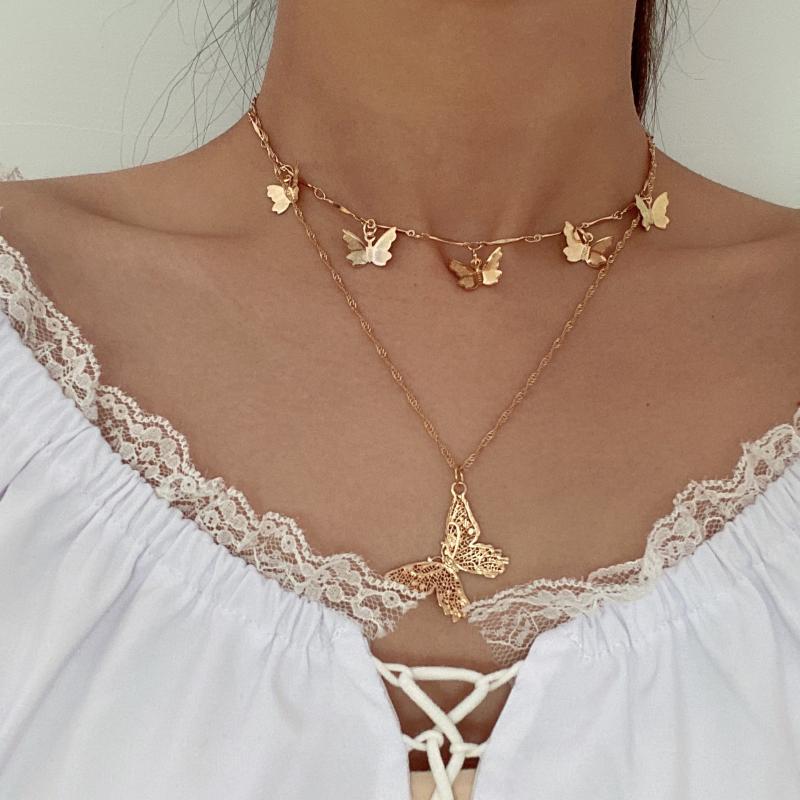 Cross-border jewelry simple ins wind necklace retro wild hollow butterfly pendant necklace female factory direct sales
Cross-border jewelry simple ins wind necklace retro wild hollow butterfly pendant necklace female factory direct sales