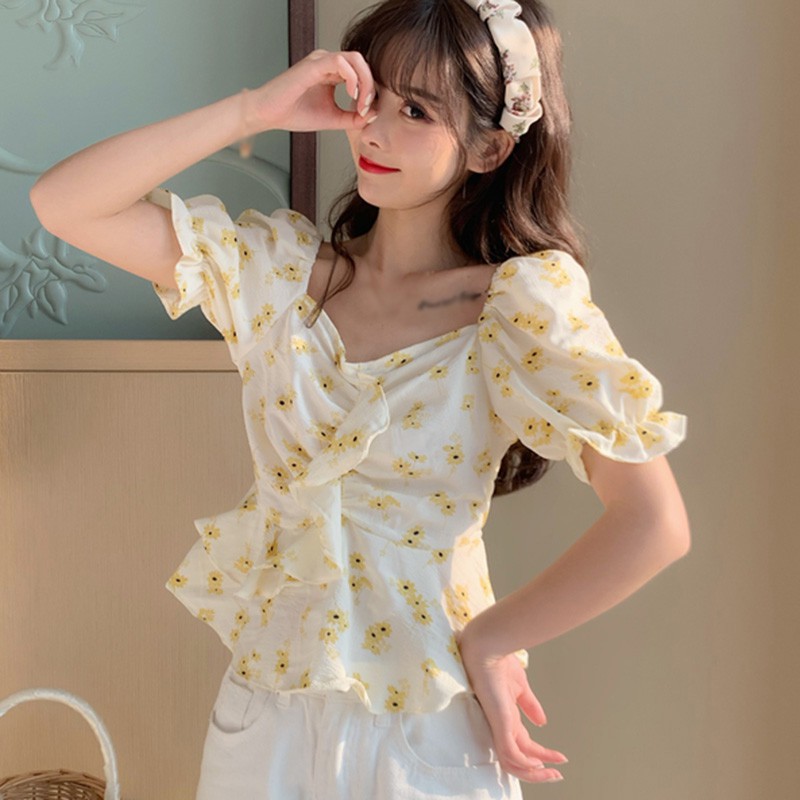 Women's Floral Print Blouse Fashion Wild Square Collar Short Sleeve Shirts Sweet Style Ruffles Trim Top, Yellow
Women's Floral Print Blouse Fashion Wild Square Collar Short Sleeve Shirts Sweet Style Ruffles Trim Top, Yellow