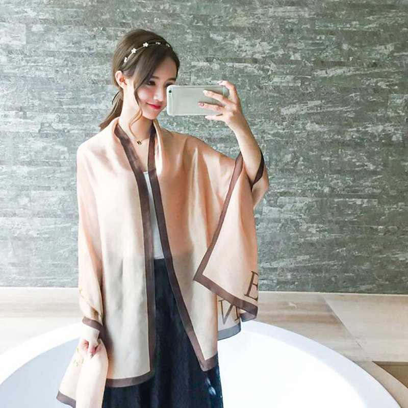New Women's Scarves Printed Long Sunscreen Lady National Style Scarf Fashion Soft Outside Sun Shade Shawl
New Women's Scarves Printed Long Sunscreen Lady National Style Scarf Fashion Soft Outside Sun Shade Shawl