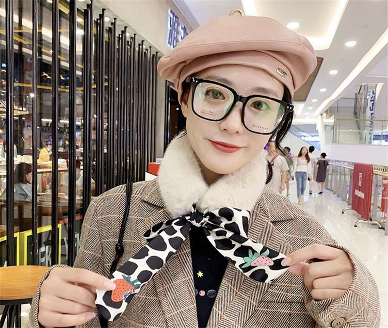Women Faux Fur Collar Scarf with Animal Print Silk Ladies Fashion Neck Shrug Warmer For Winter Spring Coat Dress Korea
Women Faux Fur Collar Scarf with Animal Print Silk Ladies Fashion Neck Shrug Warmer For Winter Spring Coat Dress Korea