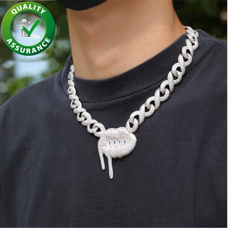 Iced Out Pendant Hip Hop Jewelry Mens Necklace Luxury Designer Diamond Charms Hiphop Bling Cuban Link Rapper Gold Silver Men Accessories New
Iced Out Pendant Hip Hop Jewelry Mens Necklace Luxury Designer Diamond Charms Hiphop Bling Cuban Link Rapper Gold Silver Men Accessories New
