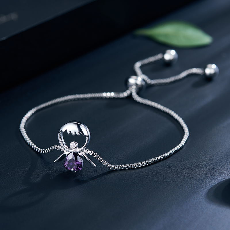 Creative Simple Bracelet For Women Simple Style Figure Bracelet Fashion Waterdrop Charm Crystal Party Jewelry, Golden;silver
Creative Simple Bracelet For Women Simple Style Figure Bracelet Fashion Waterdrop Charm Crystal Party Jewelry, Golden;silver
