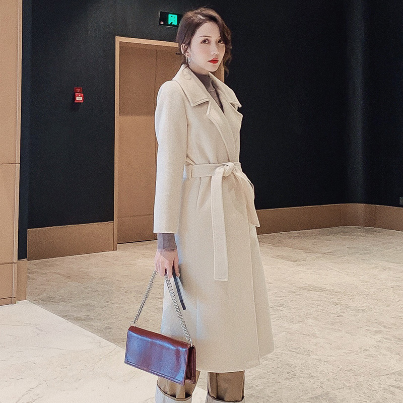 Women Elegant Winter Overcoat Bandage Woolen Long Coat Cardigan Loose Wool Blends Coat with Belt, Beige
Women Elegant Winter Overcoat Bandage Woolen Long Coat Cardigan Loose Wool Blends Coat with Belt, Beige