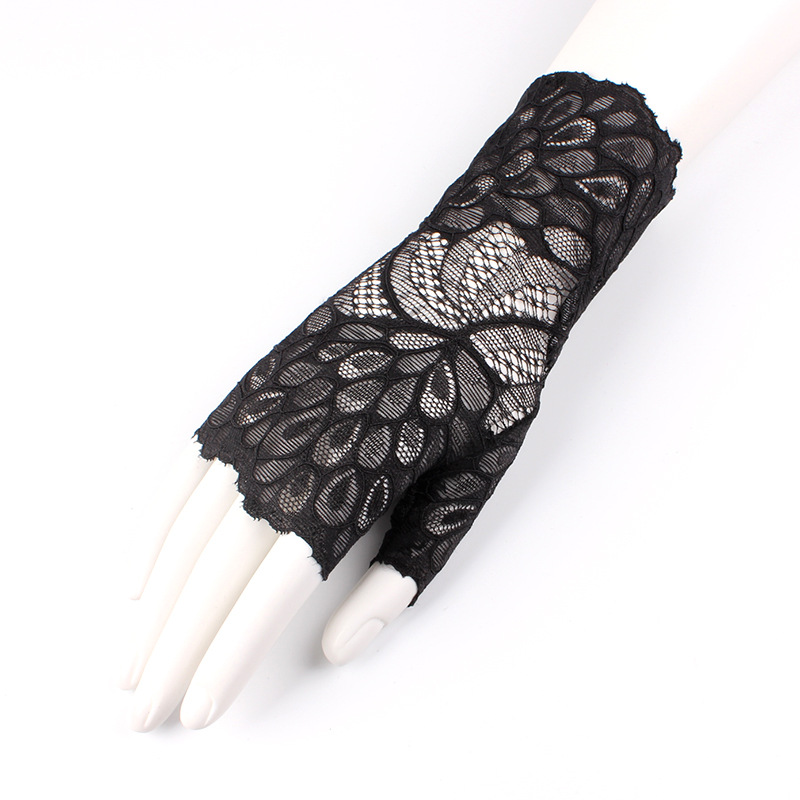 Five Fingers Gloves Short Breathable Riding Driving Sunscreen Feminine Black Lace Sunshade C13
Five Fingers Gloves Short Breathable Riding Driving Sunscreen Feminine Black Lace Sunshade C13