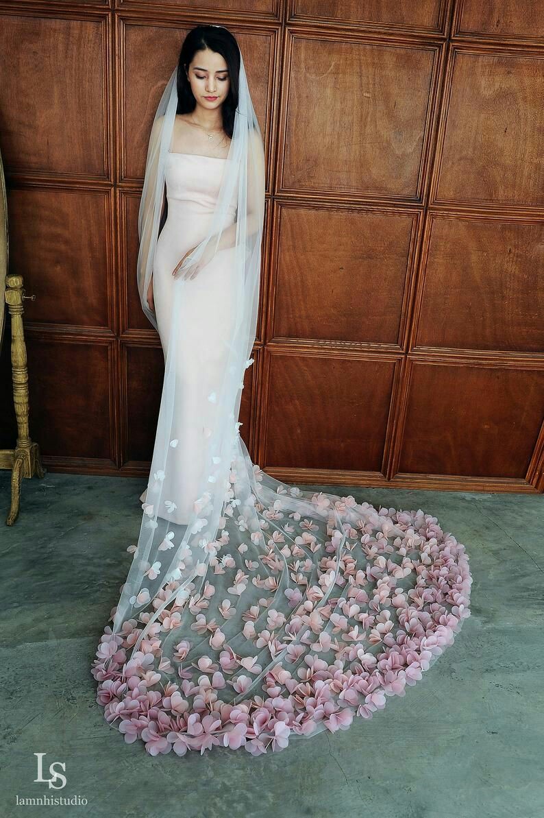 Bridal Veils Pink Floral Wedding Veils 2M 3M Custom Made One Layer Appliqued Bridal Veil Veu De Noiva Wedding Veil