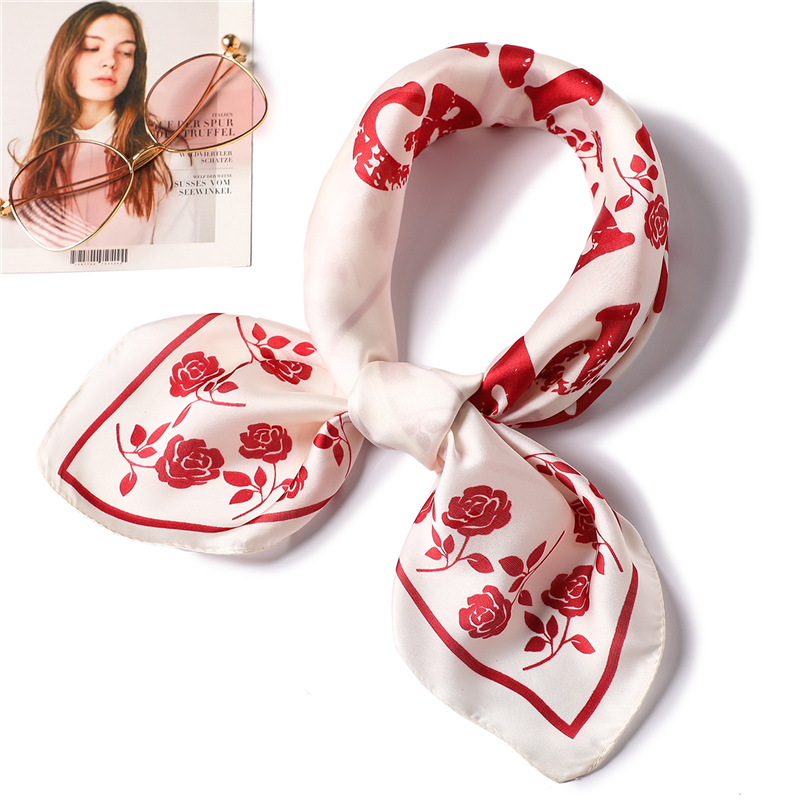 RoseBloemenPatroon Sjaal 2020 Nieuwe Elegante Vrouwen Vierkante Sjaal Winter Hals Sjaals Office Lady Halsdoek Accessoires
RoseBloemenPatroon Sjaal 2020 Nieuwe Elegante Vrouwen Vierkante Sjaal Winter Hals Sjaals Office Lady Halsdoek Accessoires