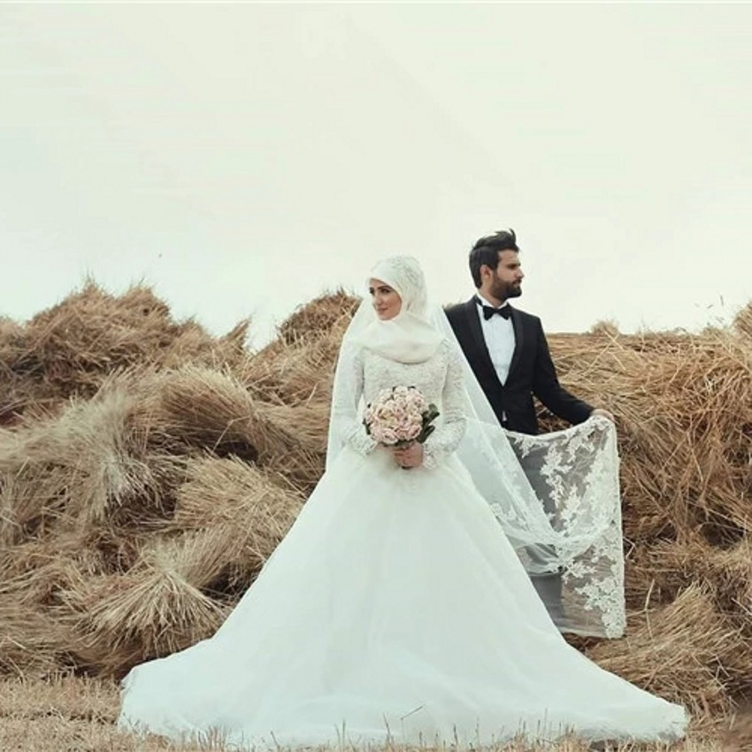 Modest Long Sleeves Muslim Wedding Dresses With Hijab Lace Veils Elegant Floor Length Islamic Arabic Dubai Bridal Gowns Vestidos de novia