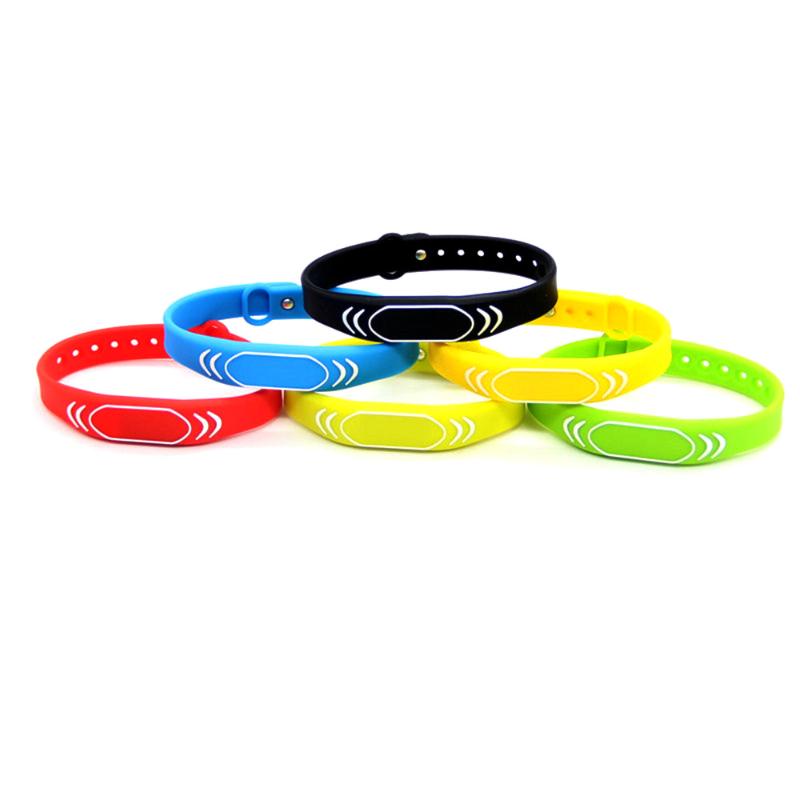 125khz ID waterproof Read Only Smart RFID Wristband EM4100 TK4100 chip Access Control Card IC 13.56MHZ Wrist band Bracelet Tags
125khz ID waterproof Read Only Smart RFID Wristband EM4100 TK4100 chip Access Control Card IC 13.56MHZ Wrist band Bracelet Tags