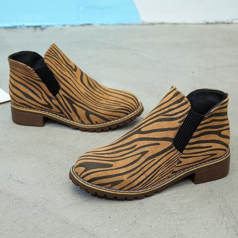 women ankle boots low heels shoes woman vintage PU leather gladiator autumn shoe chaussures femme zapatos mujer sapato D2106, Lt brown
women ankle boots low heels shoes woman vintage PU leather gladiator autumn shoe chaussures femme zapatos mujer sapato D2106, Lt brown