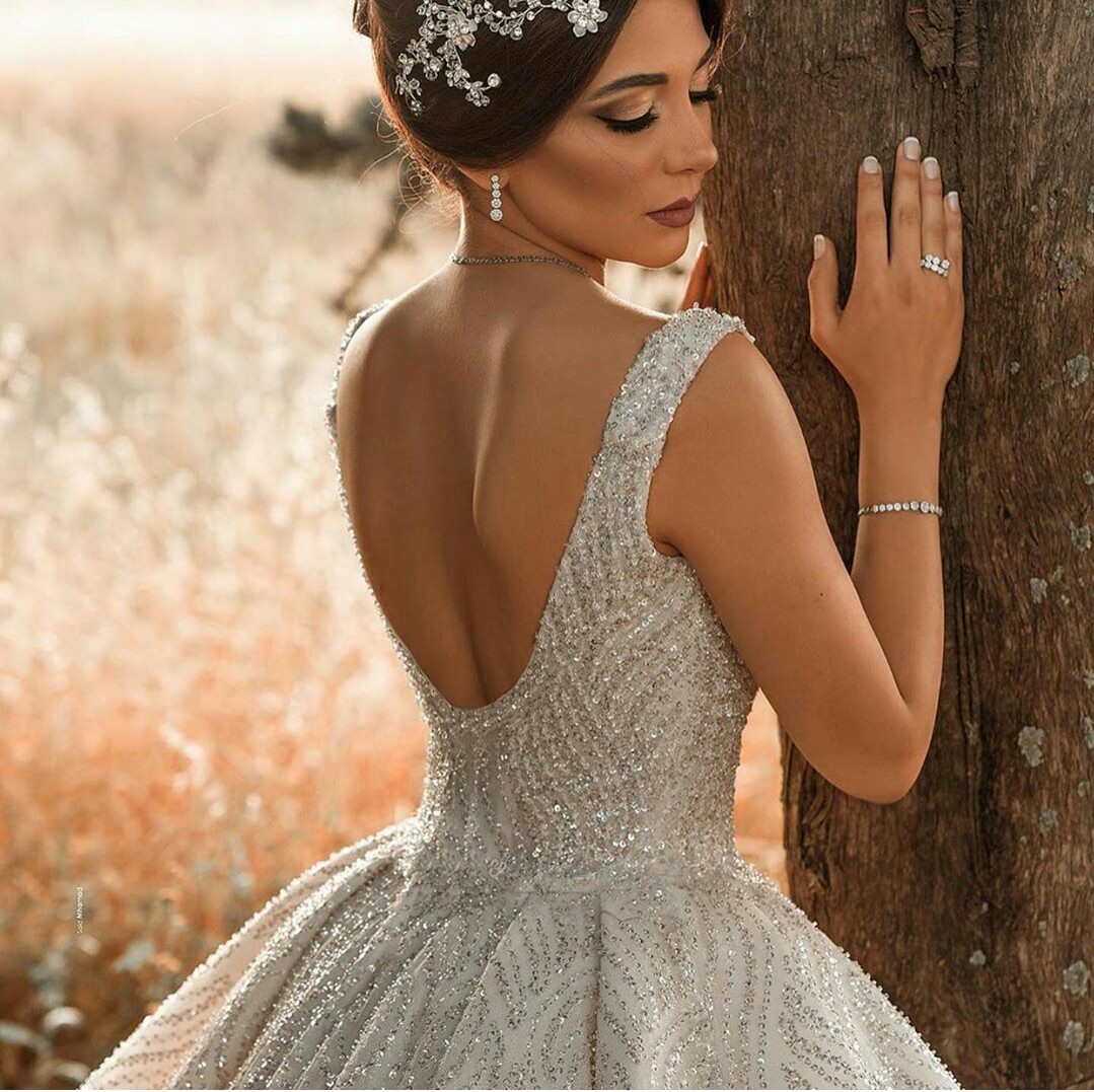 V Neck Wedding Dresses A Line Sequins Beaded Wedding Dress Custom Made Sweep Train Vestidos De Novia