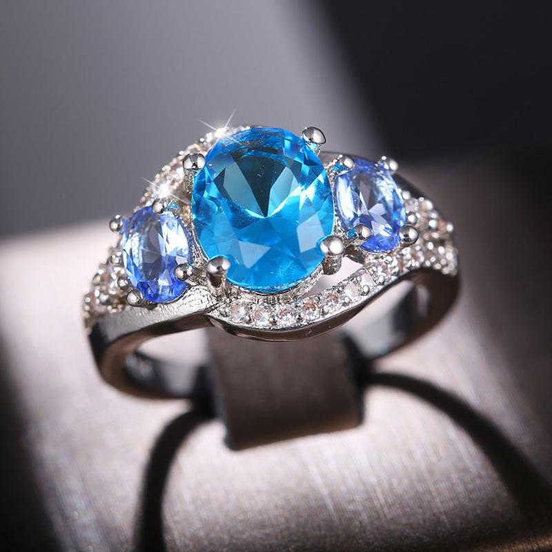 Classic Light Blue Zircon Rings for Women Luxury Oval Ring Jewelry Big Zircon Ring Gift Blue CZ Rings for Birthday Party
Classic Light Blue Zircon Rings for Women Luxury Oval Ring Jewelry Big Zircon Ring Gift Blue CZ Rings for Birthday Party