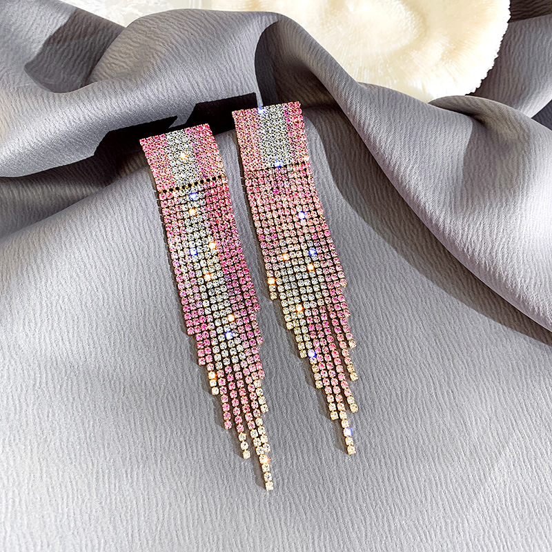 New Korea Bling Gradient Pink Rhinestone Drop Earrings for Women Long Tassel Dangle Earring Statement Earrings Bar Party Jewelry
New Korea Bling Gradient Pink Rhinestone Drop Earrings for Women Long Tassel Dangle Earring Statement Earrings Bar Party Jewelry
