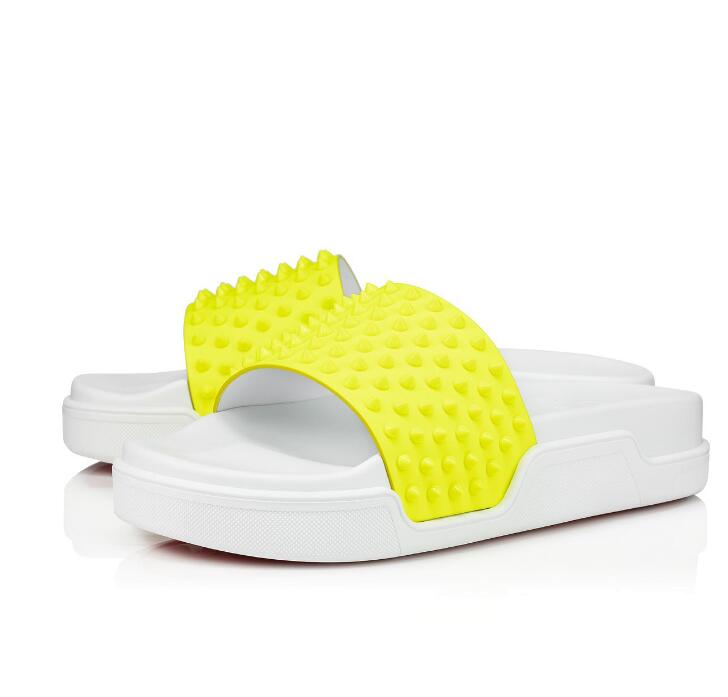 Summer Boy Slides Red Bottom Pool Fun Flats Flip Flops With Spikes Men Beach Sandals Popular Men's Rivets Slippery Sandals Slipper EU39-46
Summer Boy Slides Red Bottom Pool Fun Flats Flip Flops With Spikes Men Beach Sandals Popular Men's Rivets Slippery Sandals Slipper EU39-46