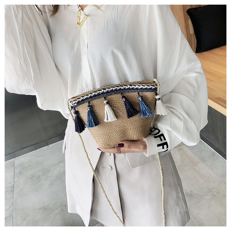 Women's Boho Beach Tassel Handbag Shoulder Bag Casual Tote Straw Wicker Sweet Ladies Girls Crossbody Bag, Black
Women's Boho Beach Tassel Handbag Shoulder Bag Casual Tote Straw Wicker Sweet Ladies Girls Crossbody Bag, Black