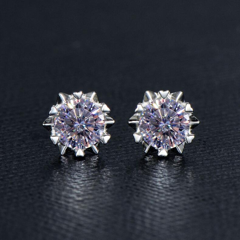 Sterling Silver S925 2CT Moissanite Diamond Earring Women Wedding Engagement Earrings Excellent Cut Brilliant Hip Hop Brithday Gift, Golden;silver
Sterling Silver S925 2CT Moissanite Diamond Earring Women Wedding Engagement Earrings Excellent Cut Brilliant Hip Hop Brithday Gift, Golden;silver