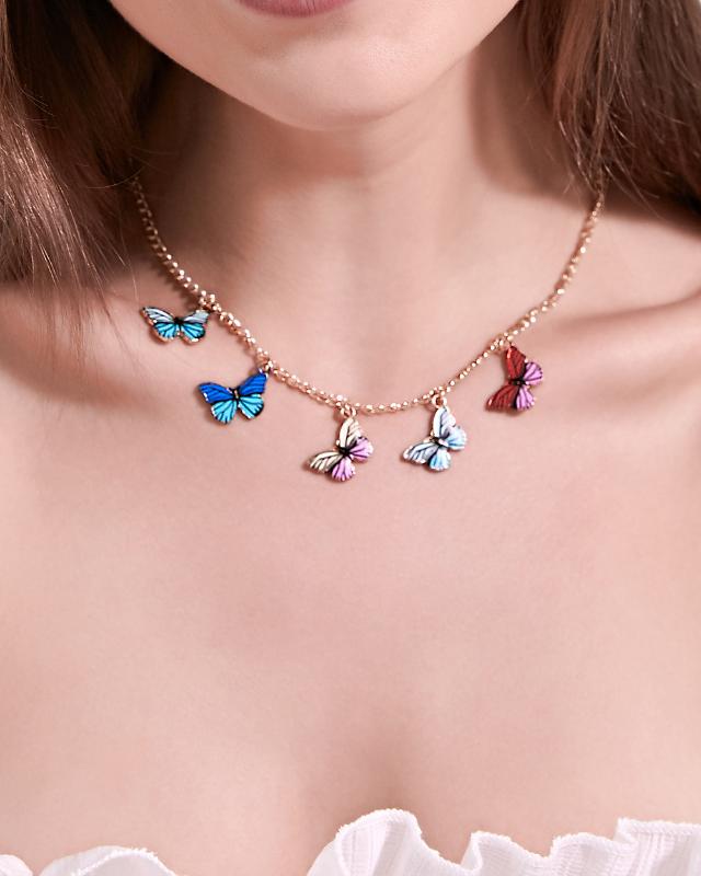Lisa same ins style color dream butterfly necklace female fashion retro choker clavicle chain butterfly pendant necklace 
Lisa same ins style color dream butterfly necklace female fashion retro choker clavicle chain butterfly pendant necklace