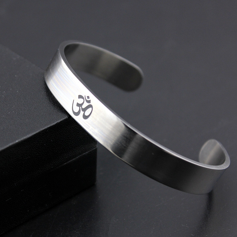 Latest style Bracelets Sell like hot cakes Stainless steel bracelet,India Sanskrit OM symbol open bracelet,
Latest style Bracelets Sell like hot cakes Stainless steel bracelet,India Sanskrit OM symbol open bracelet,