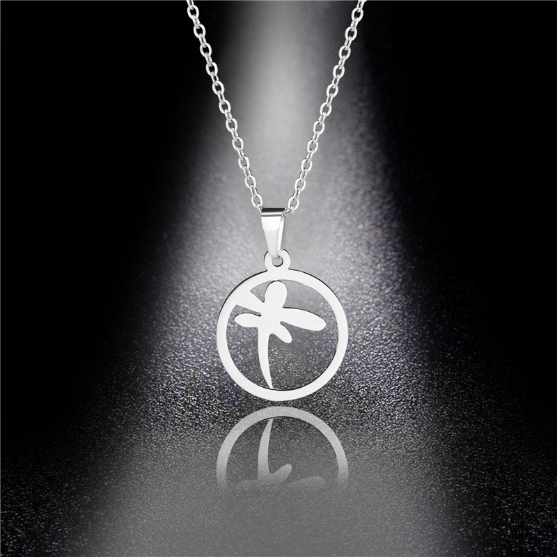 Fashion Stainless Steel Hollow Dragonfly Pendant Necklace Female Non-fading Hot Selling Hypoallergenic Jewelry Wholesale
Fashion Stainless Steel Hollow Dragonfly Pendant Necklace Female Non-fading Hot Selling Hypoallergenic Jewelry Wholesale