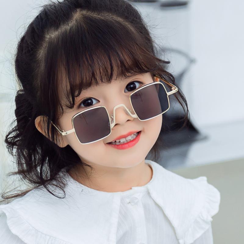 Sunglasses Kids Boys/Girls Retro Small Rectangle Rimless Square Sun Glasses 2021 Summer Style Female
Sunglasses Kids Boys/Girls Retro Small Rectangle Rimless Square Sun Glasses 2021 Summer Style Female