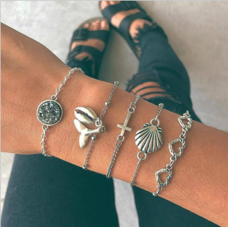 5 Pcs/ Set Classic Bohemian Shell Cross Hollowing Out Love Conch Tail Ball Bracelet Set Multilayer Women Fashion Party Jewelry
5 Pcs/ Set Classic Bohemian Shell Cross Hollowing Out Love Conch Tail Ball Bracelet Set Multilayer Women Fashion Party Jewelry