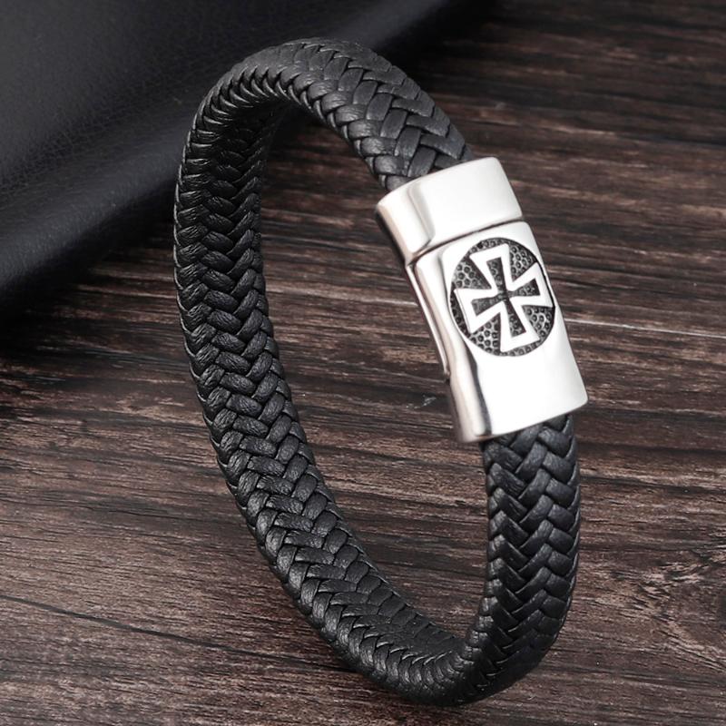 Black Color Cross Pattern Alloy Buckle Genuine Leather Bracelet For Men Stainless Steel Fine Jewelry Sculpture Bracelet
Black Color Cross Pattern Alloy Buckle Genuine Leather Bracelet For Men Stainless Steel Fine Jewelry Sculpture Bracelet