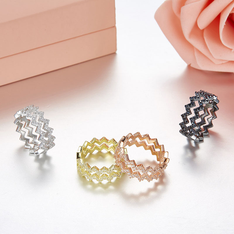 SLJELY S925 Sterling Silver Micro Pave 3A Cubic Zirconia Stones Geometric Double Line Wave Zigzag Ring for Women Luxury Jewelry
SLJELY S925 Sterling Silver Micro Pave 3A Cubic Zirconia Stones Geometric Double Line Wave Zigzag Ring for Women Luxury Jewelry