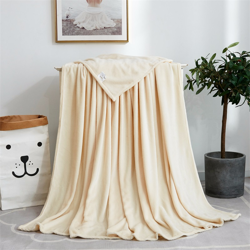 Elegant Solid Color Bedding Blanket Soft Warm Anti-Pilling Coral Fleece Flannel Sofa Throw Blanket For Home Travel Airplane
Elegant Solid Color Bedding Blanket Soft Warm Anti-Pilling Coral Fleece Flannel Sofa Throw Blanket For Home Travel Airplane