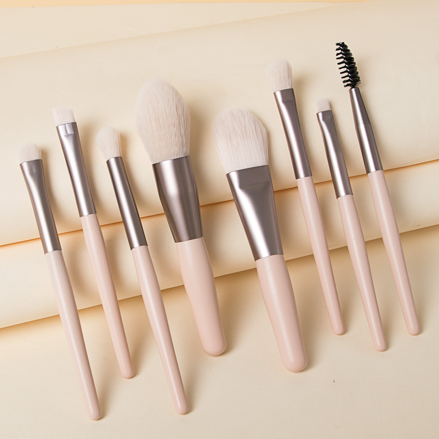 Professional 8Pcs Mini Makeup Brushes Set for Eye shadow Blush Loose Powder Cosmetics Wood Handle Soft Hair Brush Tools DHL Free