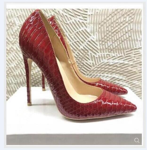 2020 red bottom fashion high heels for women party wedding triple black nude yellow pink glitter spikes Pointed Toes Pumps Dress shoes
2020 red bottom fashion high heels for women party wedding triple black nude yellow pink glitter spikes Pointed Toes Pumps Dress shoes